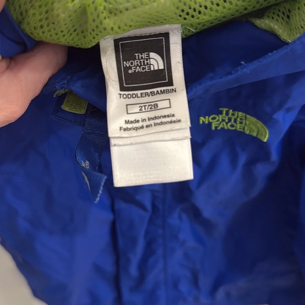 Blue North Face rain jacket shell - Picture 2 of 3